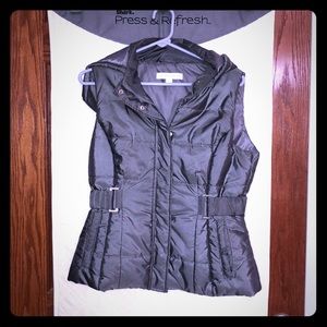 New York and Company Puffer Vest size Small